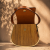 torebka-damska-z-drewna-acacia-organic-curve-perspektywa.webp
